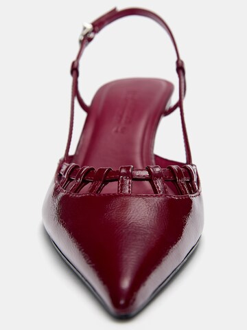 Escarpins à bride arrière Pull&Bear en rouge