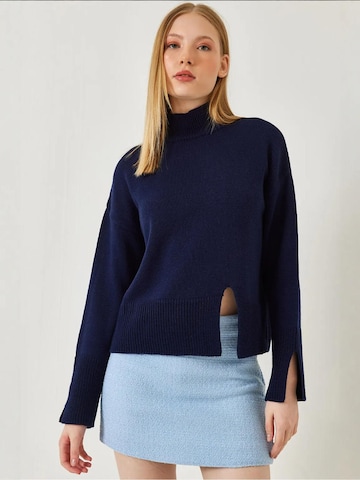 Pull-over Bianco Lucci en bleu : devant