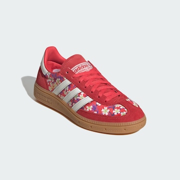 ADIDAS ORIGINALS Кроссовки 'Handball Spezial x Liberty London' в Красный