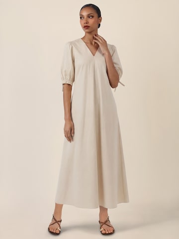 APART Dress in Beige