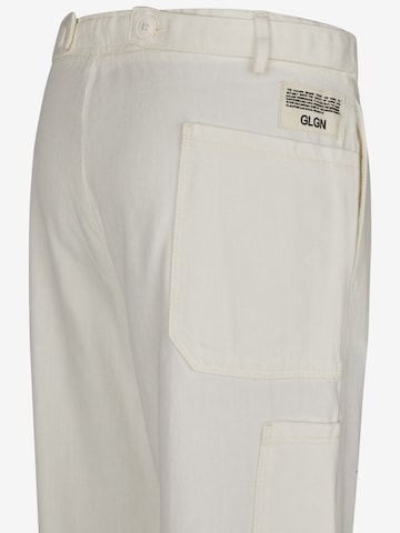 Regular Pantalon à pince 'Q6' Goldgarn en blanc
