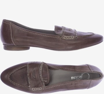 Donna Carolina Flats & Loafers in 39,5 in Brown: front