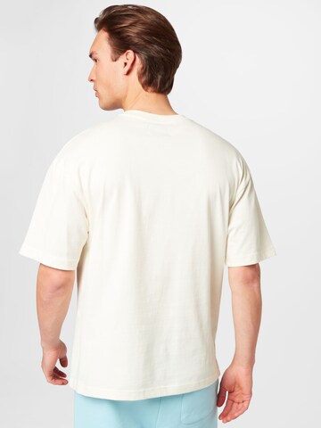 Ball T-Shirt 'BALL' in Weiß