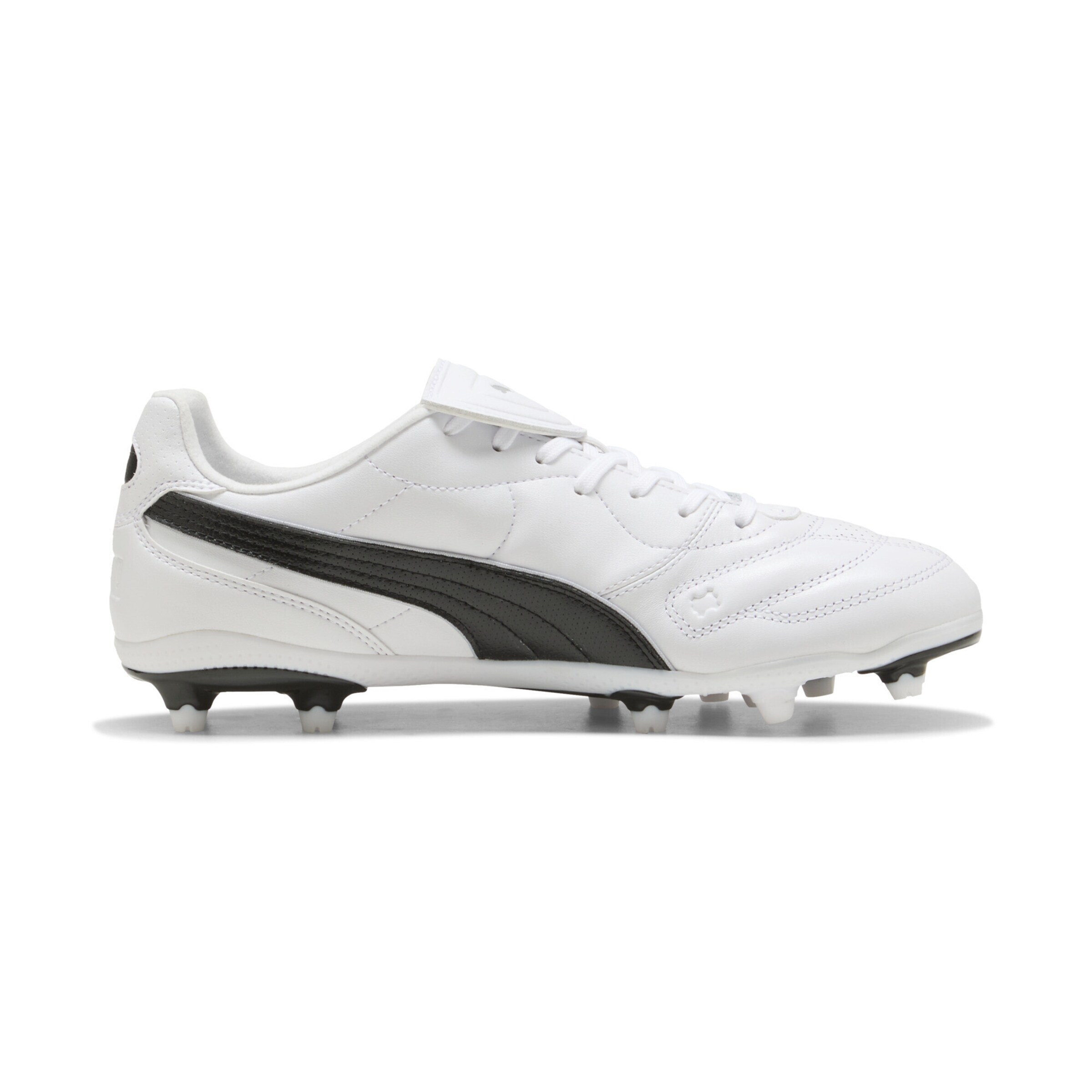 PUMA Soccer shoe 'King Liga' in White