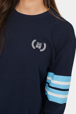 SAINT TROPEZ Sweatshirt 'Jinny' in Blue