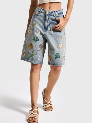 IT'S BASIC Regular Jeans 'BERMUDA DENIM SHORT' in Blauw