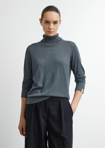 COMMA Sweater in Grey: front