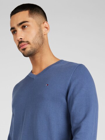 TOMMY HILFIGER Pullover in Blau