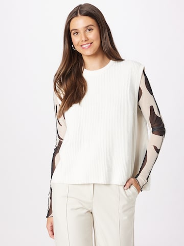 minimum Sweater 'Mikala' in White: front