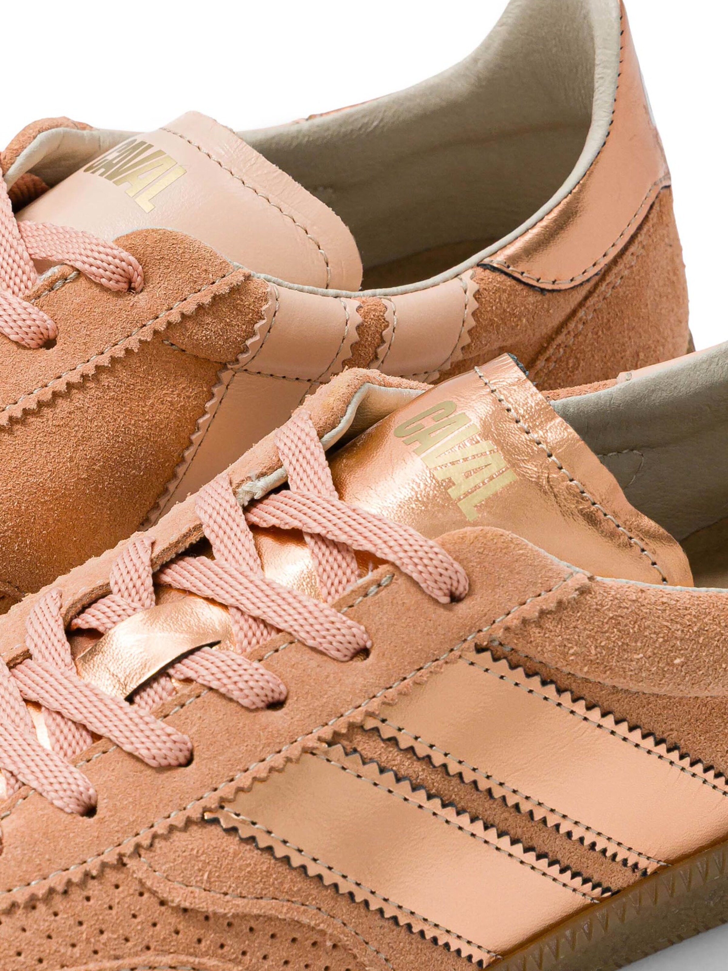 Caval Platform trainers ' PULSE ' in Orange