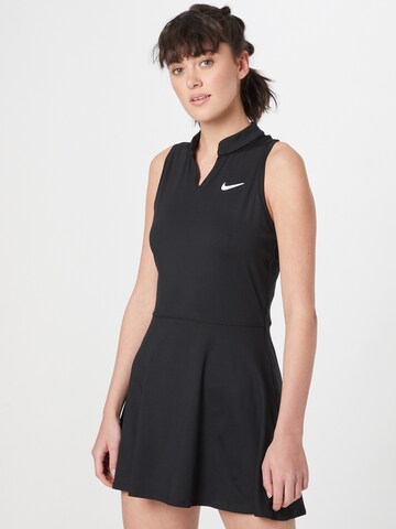 Rochie sport 'VICTORY' de la NIKE pe negru: față