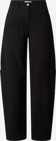 EDITED Loosefit Broek 'Regina' in Zwart: voorkant