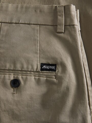 Regular Pantalon aprel en beige