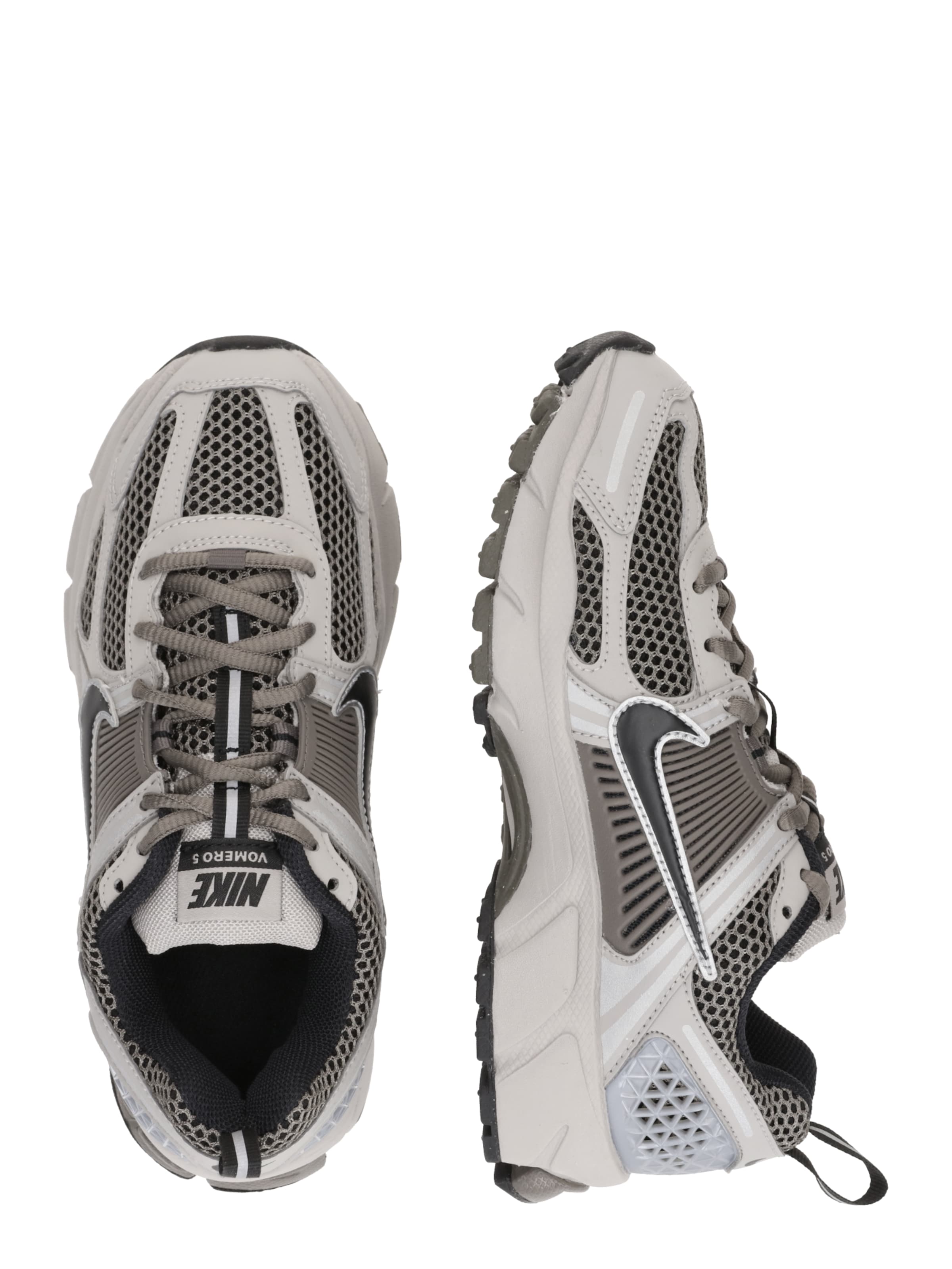 Nike Sportswear Кроссовки 'Zoom Vomero 5' в Серый