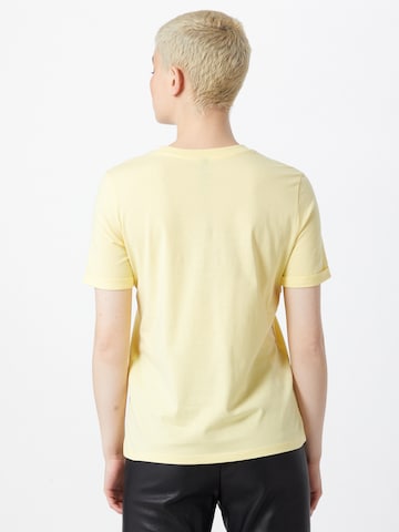 PIECES - Camiseta 'Ria' en amarillo