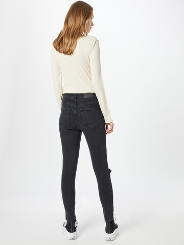 NU-IN Skinny Jeans in Black