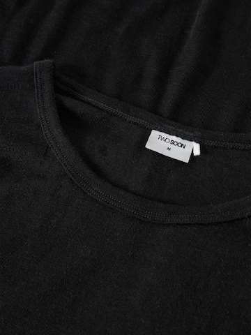 TWO SOON Shirt in Zwart