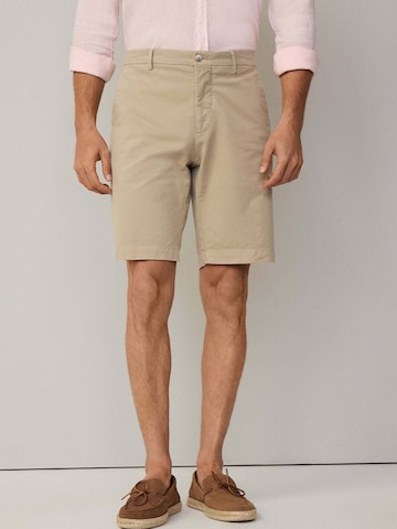Hackett London Regular Hose in Beige: Vorderseite
