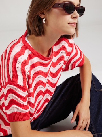 Hailys Sweater 'Ju44lie' in Red