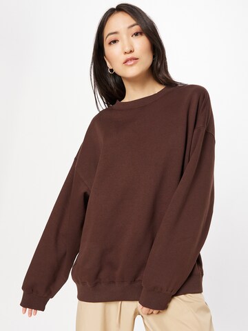 Sweat-shirt WEEKDAY en marron : devant