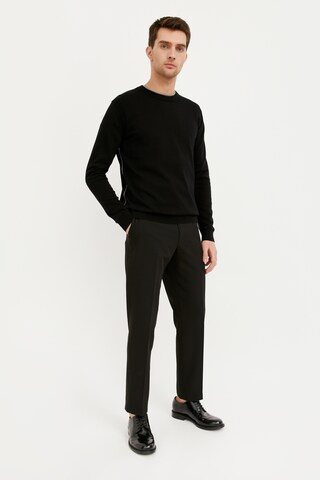 Finn Flare Trui 'Basic' in Zwart