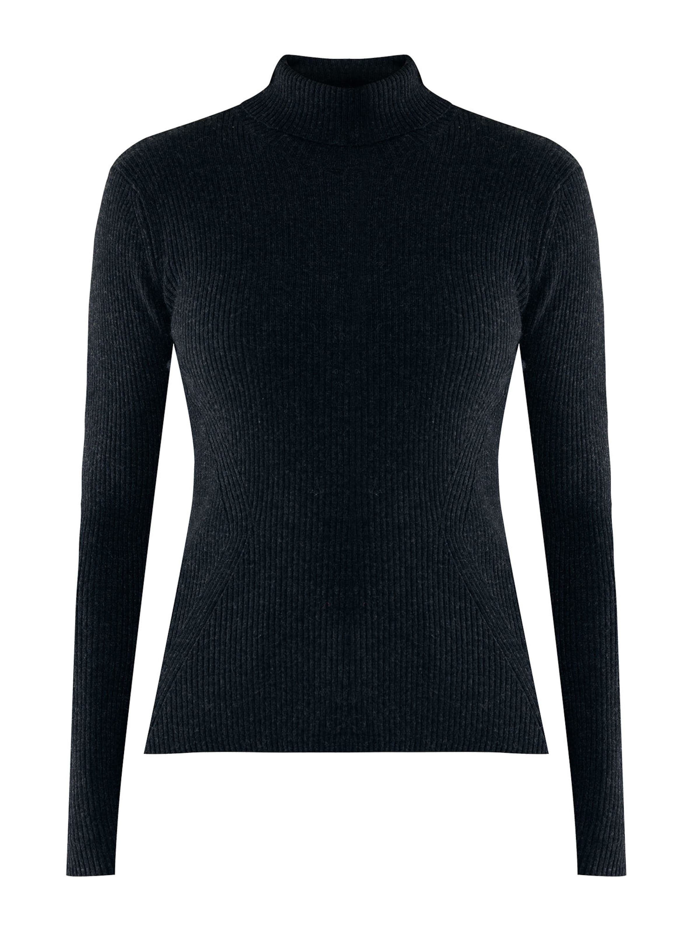 Pulover de la MEXX pe negru: față