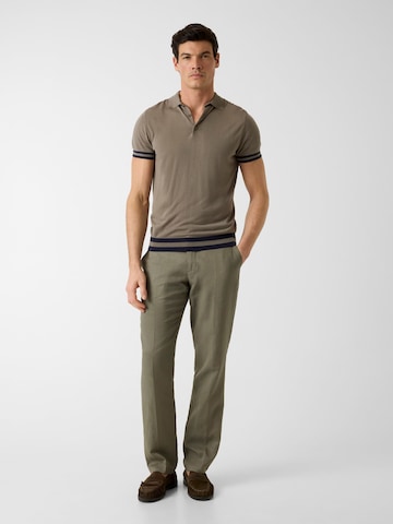 GUESS Sweater in Green: front