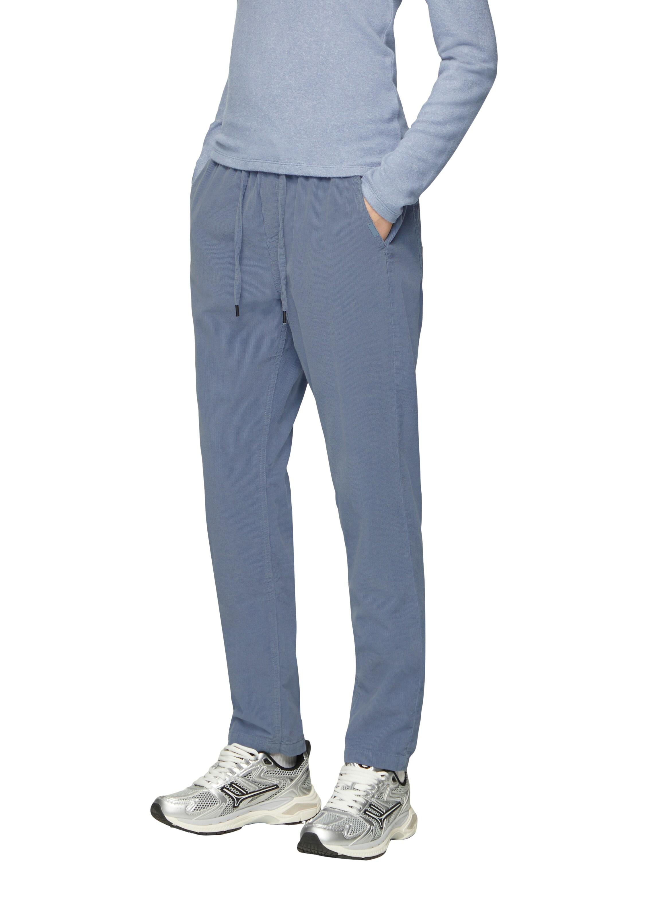 QS Tapered Pants in Blue: front
