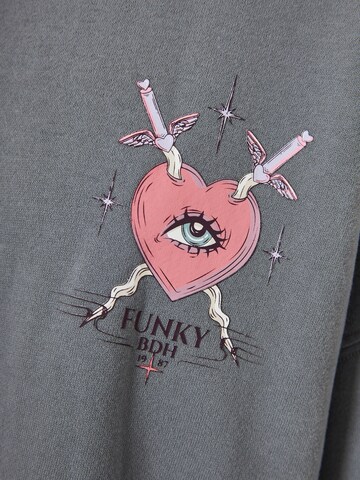 Sweat-shirt Funky Buddha en gris
