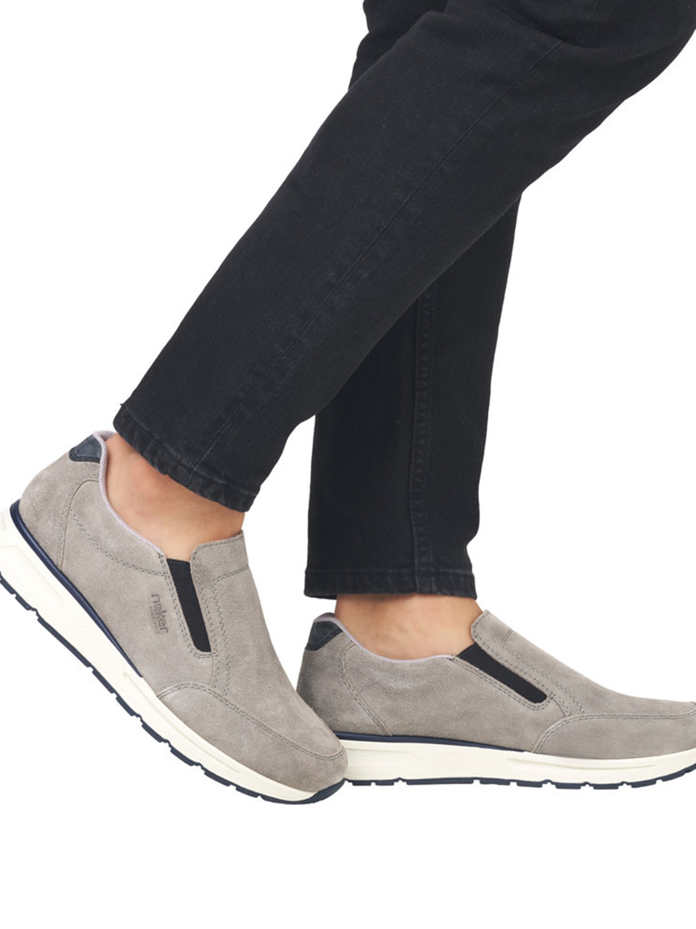 Rieker Slip On in Grau