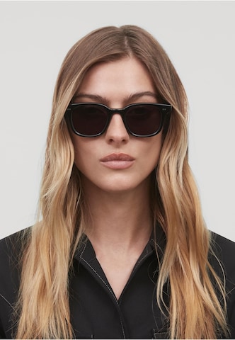 CHIMI Sonnenbrille in Schwarz