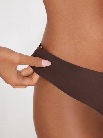 Tezenis Thong in Brown