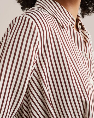 WE Fashion Halenka – červená