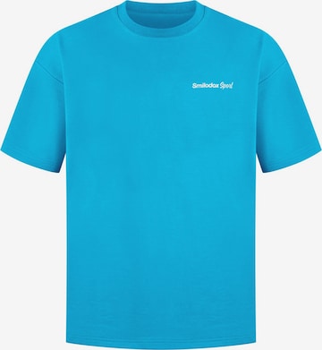 Smilodox T-Shirt Oversize Backprint Tamio in Blau: Vorderseite