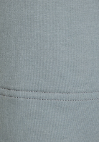 Elbsand Loosefit Shorts in Blau