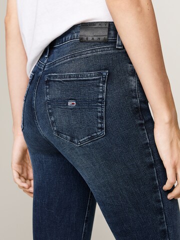 Tommy Jeans Skinny Jeans 'Nora' in Blue