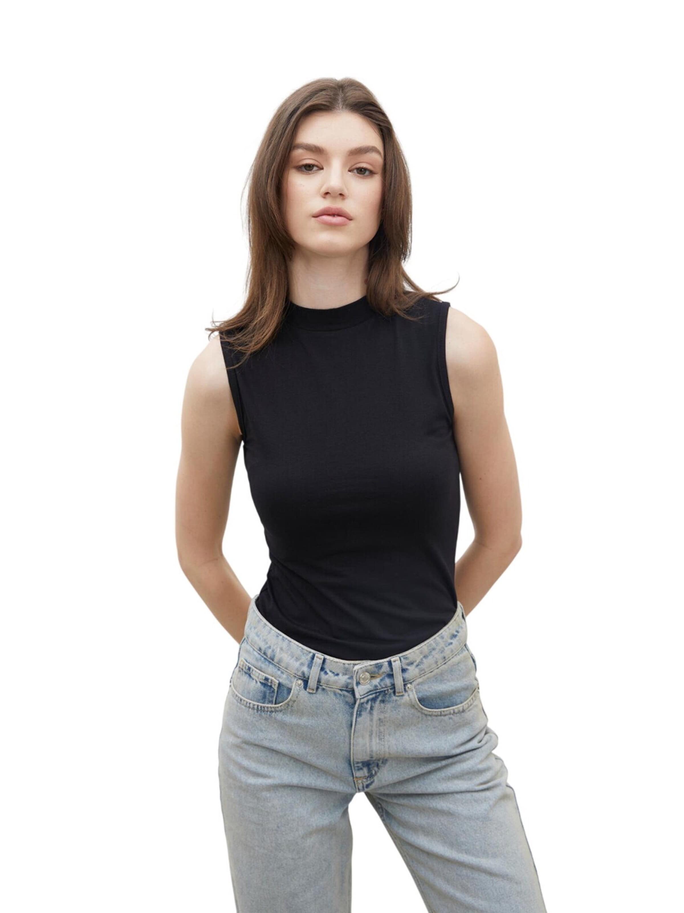 MANUKA Top in Zwart: voorkant