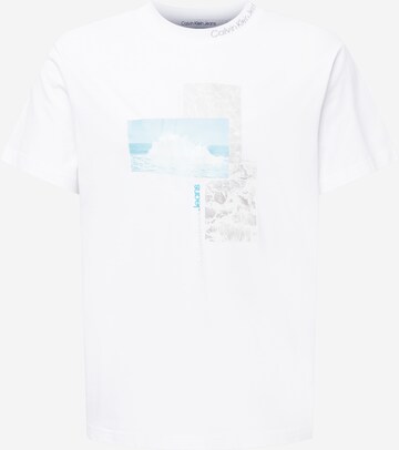 T-Shirt Calvin Klein Jeans en blanc : devant