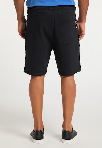 BRUNO BANANI Regular Shorts 'Benneet' in Schwarz