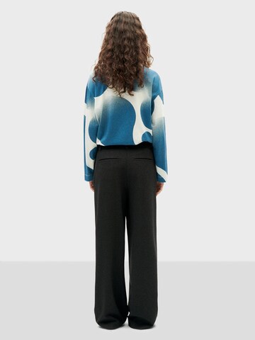 Loosefit Pantaloni 'PAT' di Thinking MU in nero