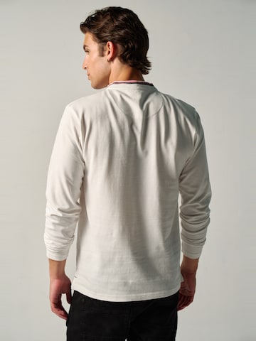 KOROSHI - Camisa em branco