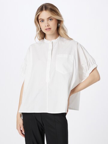 OVS Blouse in White: front