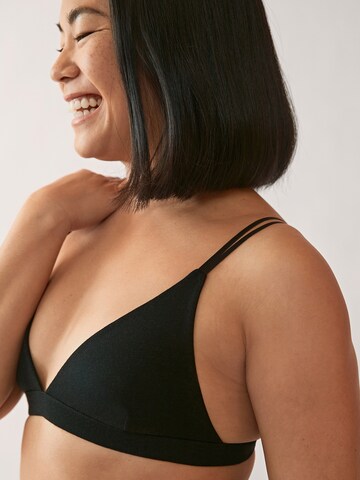 ARMEDANGELS Bustier BH 'OSILAA' in Zwart