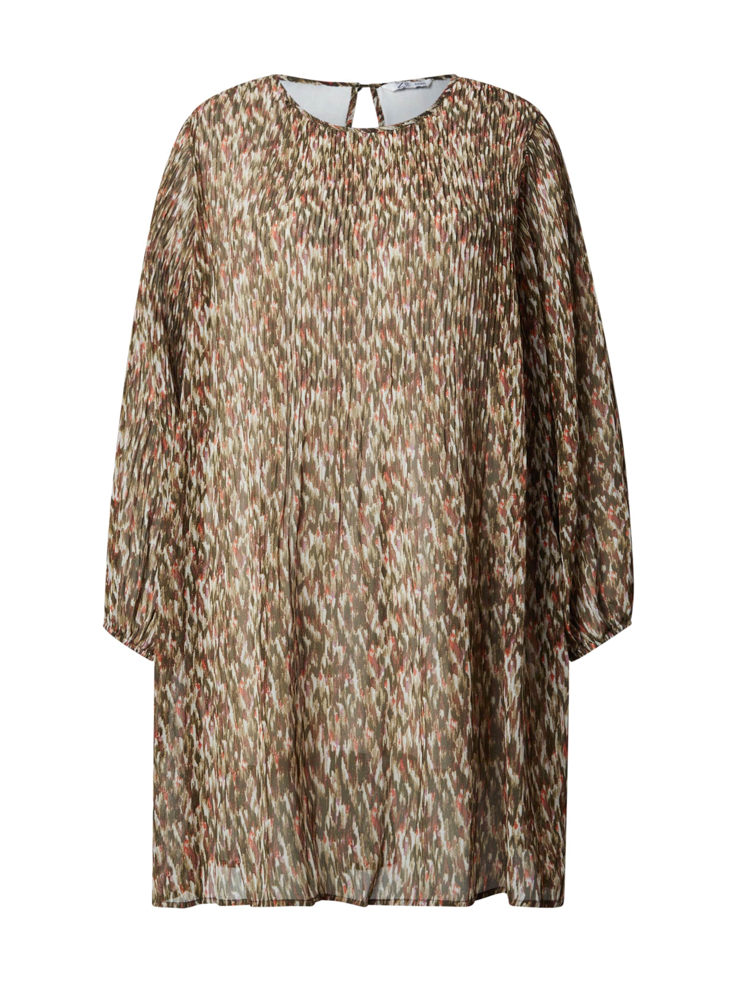 Robe 'El44fie' Z-One en vert : devant