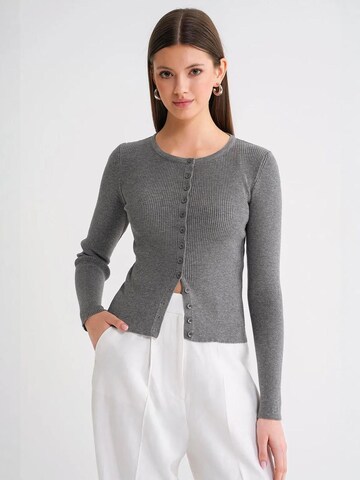 Cardigan MixRay en gris
