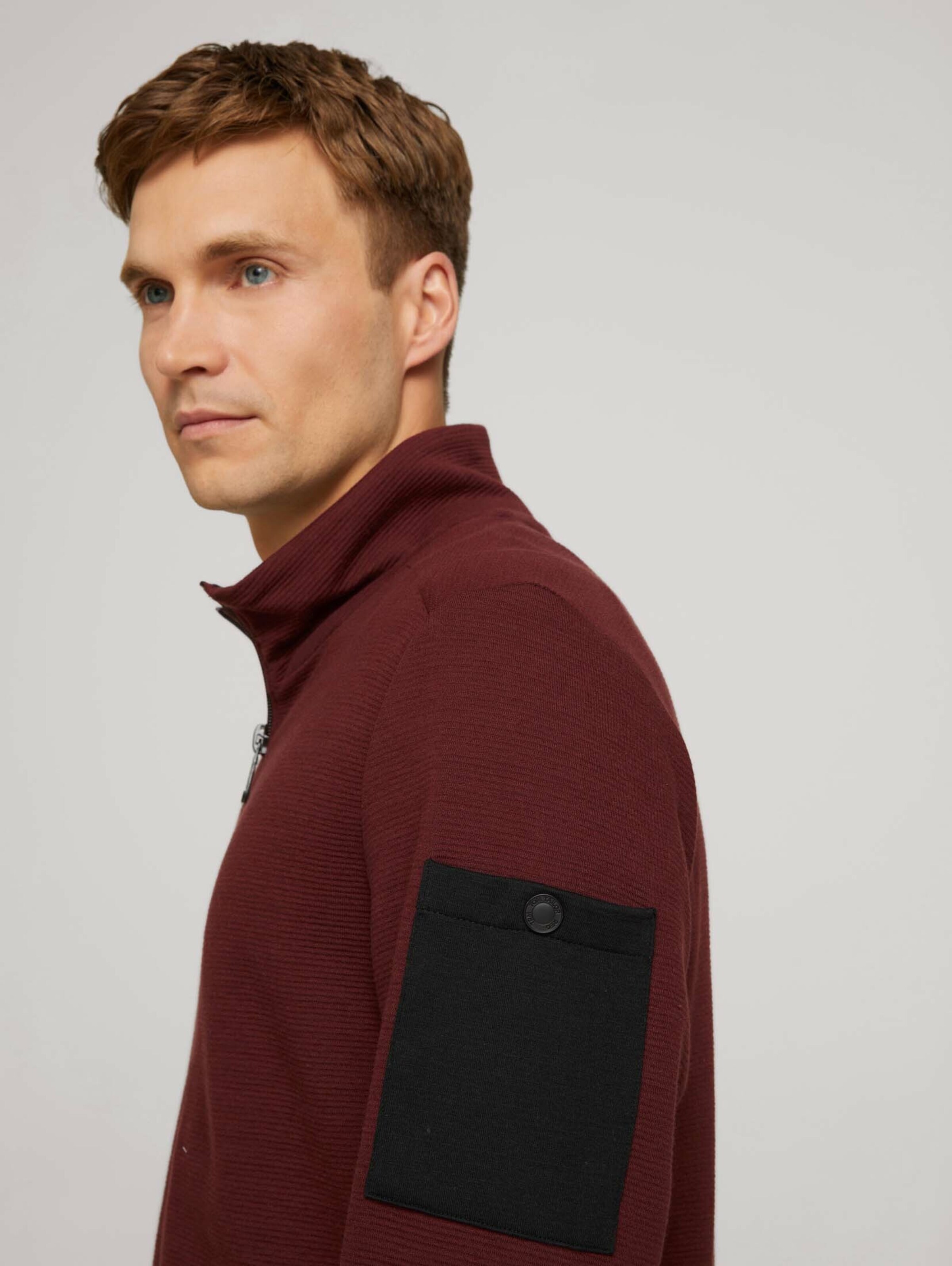 Männer Große Größen TOM TAILOR Sweatjacke in Dunkelrot - QE35430 Männer Große Größen TOM TAILOR Sweatjacke in Dunkelrot - QE35430
