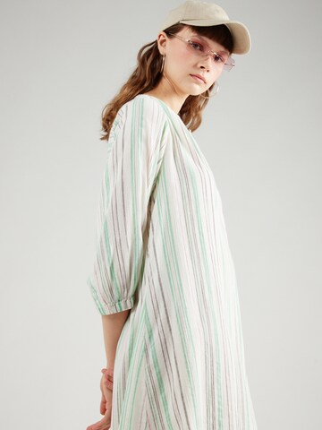 Robe 'NADU' Fransa en vert