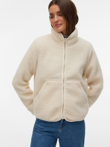 Veste mi-saison 'VMRonja' VERO MODA en blanc : devant