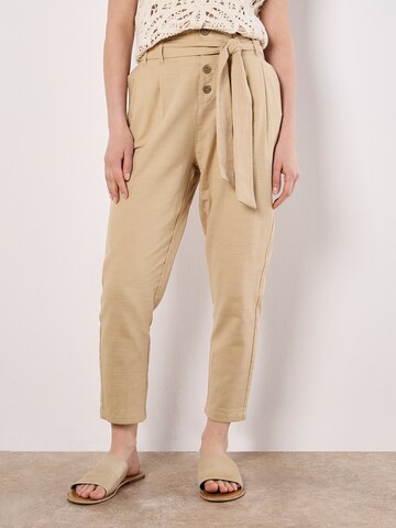 Effilé Pantalon à pince Apricot en gris : devant