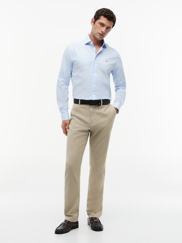 TOMMY HILFIGER Normální Chino kalhoty 'Denton' – béžová